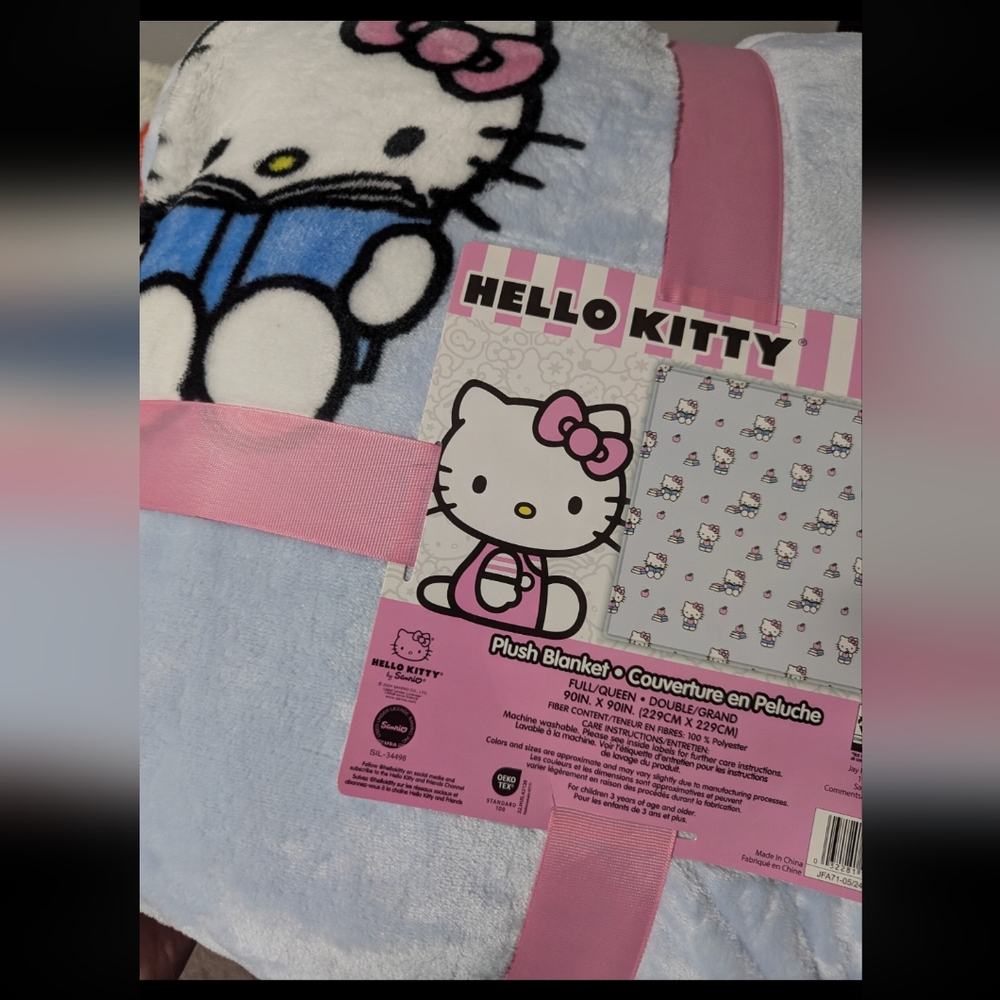 Hello Kitty Plush Blanket